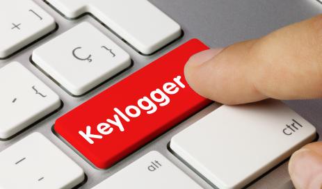 Mit einem Keylogger lassen sich Tastatur-Anschläge aufzeichnen, weshalb das Wort Keylogger in weißer Schrift auf der in rot gehaltenen rechten Umstelltaste einer Tastatur steht.